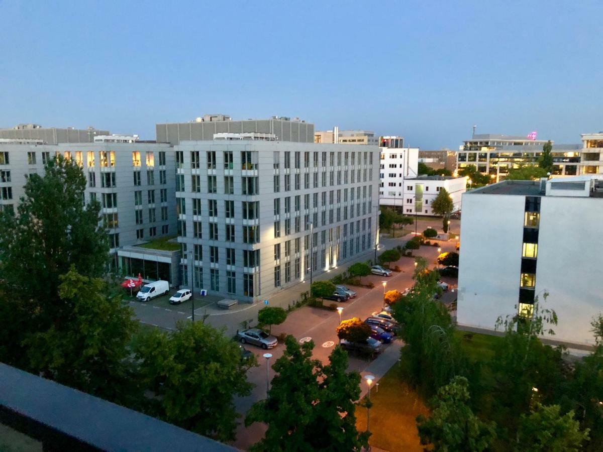 ורשה Living Point Residence מראה חיצוני תמונה